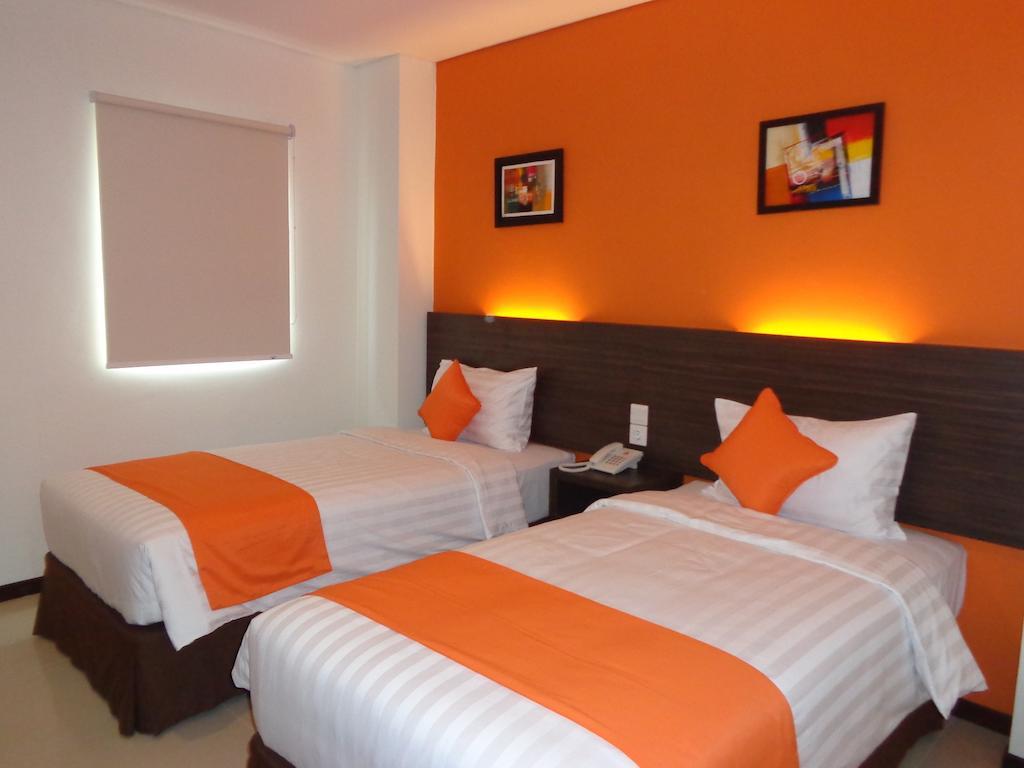 Pratama Hotel & Convention Mataram Eksteriør bilde