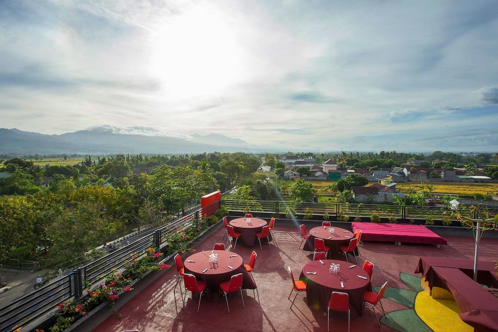 Pratama Hotel & Convention Mataram Eksteriør bilde